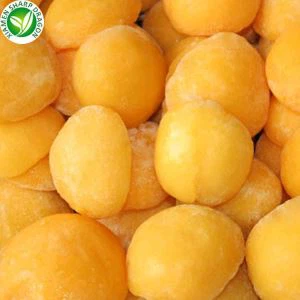 Một nửa quả mơ đông lạnh